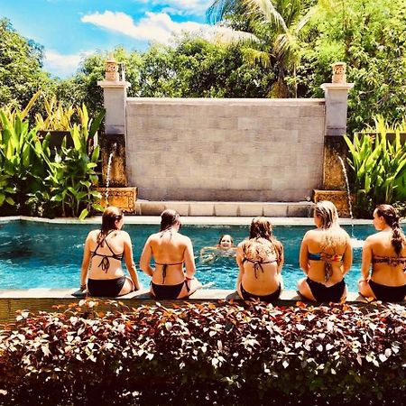 Lembongan Hostel Nusa Lembongan Zewnętrze zdjęcie