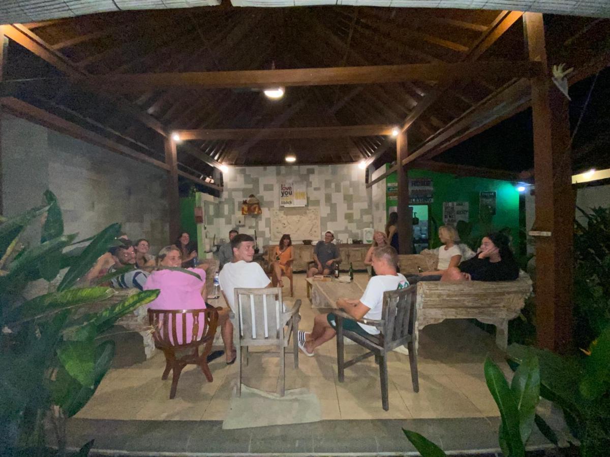 Lembongan Hostel Nusa Lembongan Zewnętrze zdjęcie