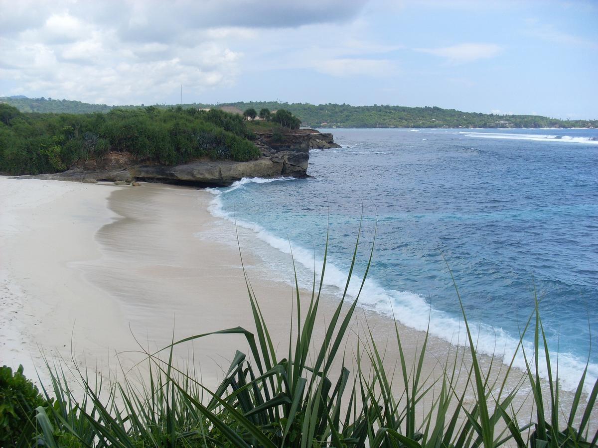 Lembongan Hostel Nusa Lembongan Zewnętrze zdjęcie